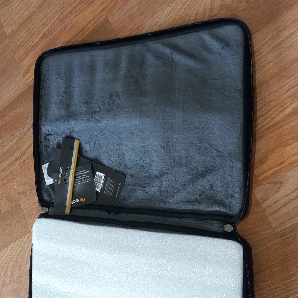 Computer sleeve - Picture 3 of 4